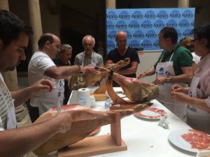 Anselmo Perez corte jamon